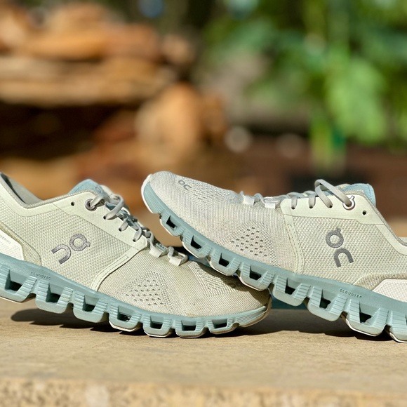 On Cloud X Running Shoes Color Aloe Green / Surf Blue - Size 6.5 Women’s - Picture 3 of 9